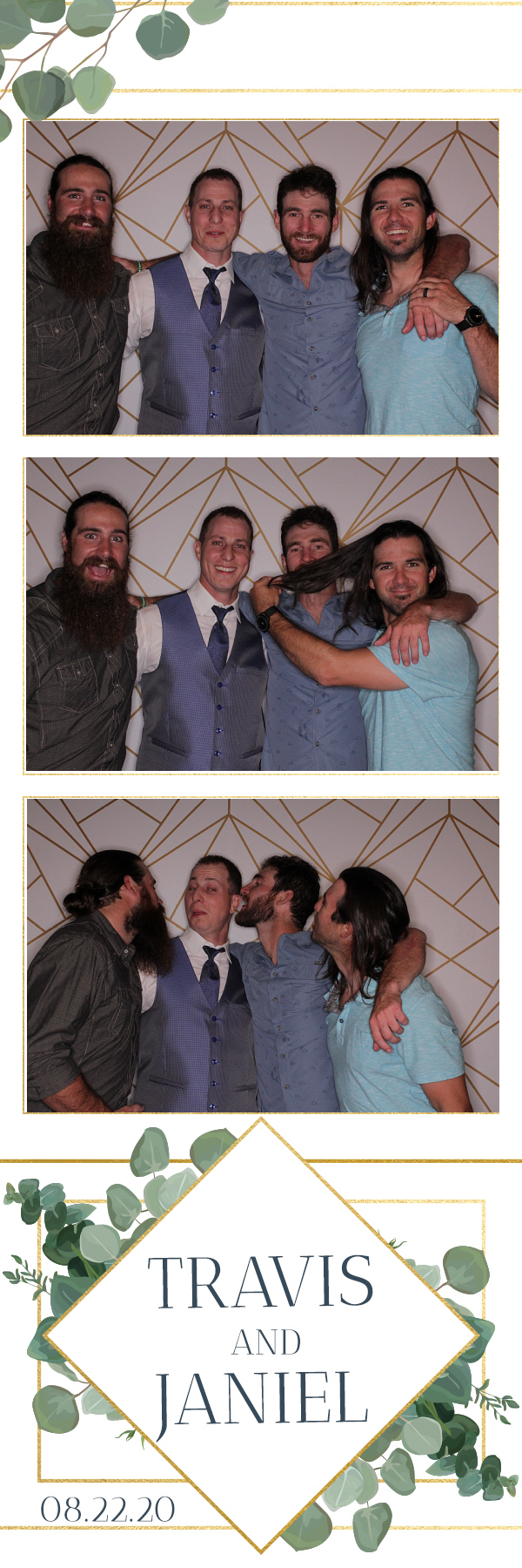 Jacquie & Dennis’ Wedding | View more photos from the event at gallery.photoboothbillings.com/u/PhotoBoothBillings/Jacquie-Dennis’-Wedding-0